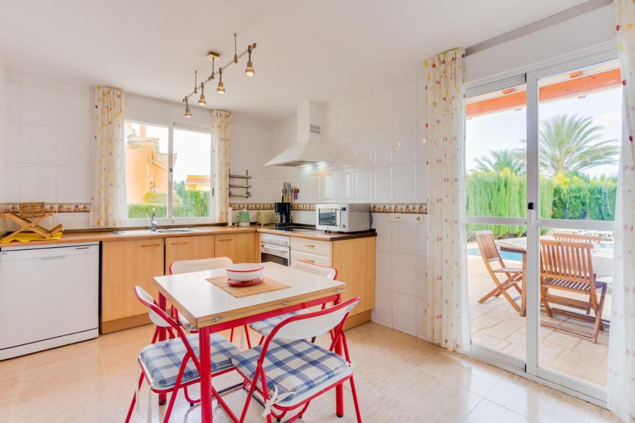 Villa Roser - Family Only Alcudia  Ngoại thất bức ảnh